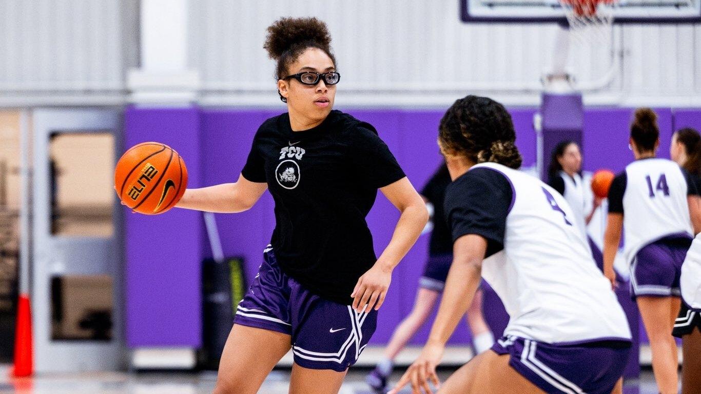 Notre Dame tranfer Olivia Miles playing for TCU women's basketball